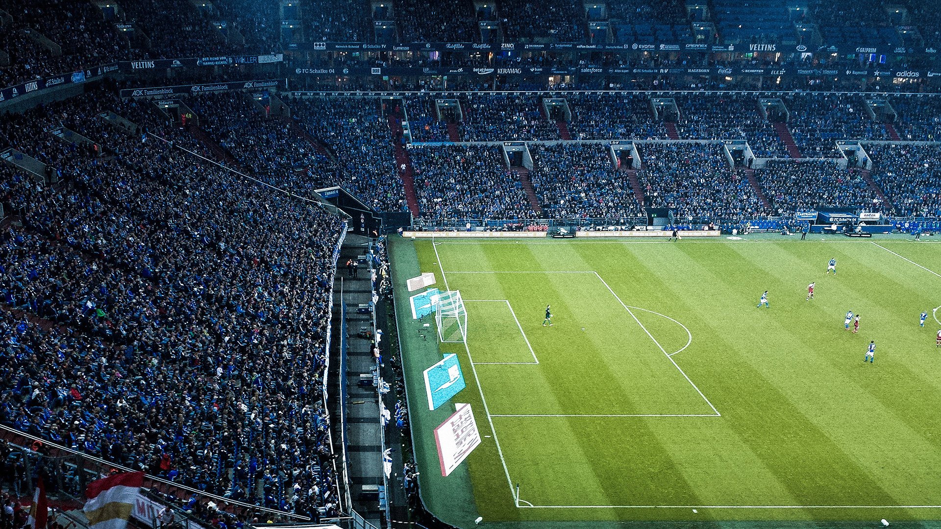 Aster战术创新获好评，战术ak